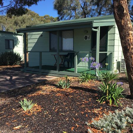Lake Albert Caravan Park Ξενοδοχείο Meningie Εξωτερικό φωτογραφία